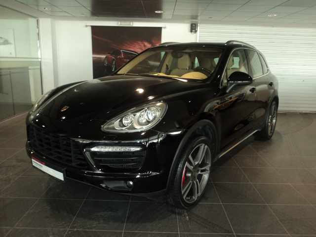 2011 Porsche Cayenne Turbo click to enlarge Listing 73160